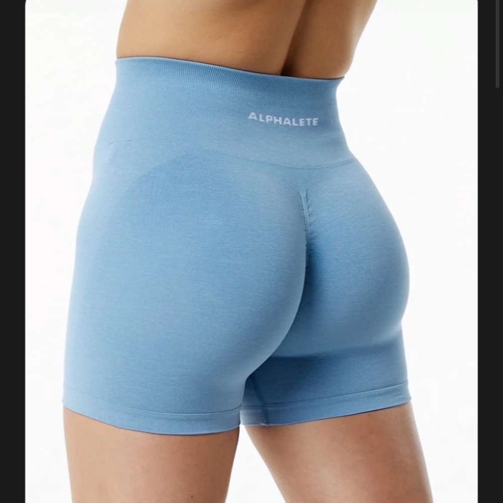 Alphalete Amplify 4.5" Seamless Scrunch Bike Shorts High Waist Washed Denim